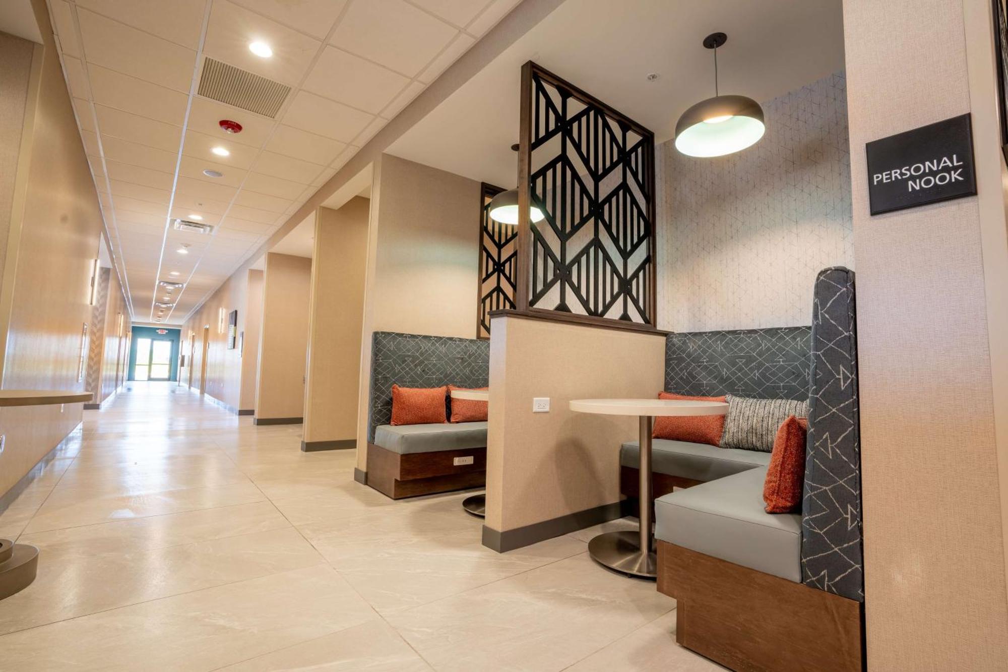 Hampton Inn By Hilton Huntley Chicago Eksteriør billede